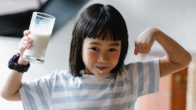 J9���ţ�ţ�̻����ױ�������ϲ���������У�